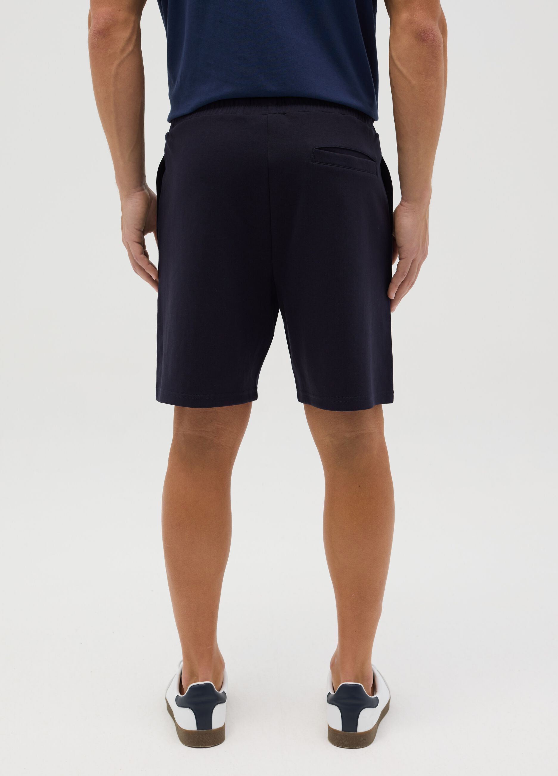 Blue Bermuda joggers in fleece