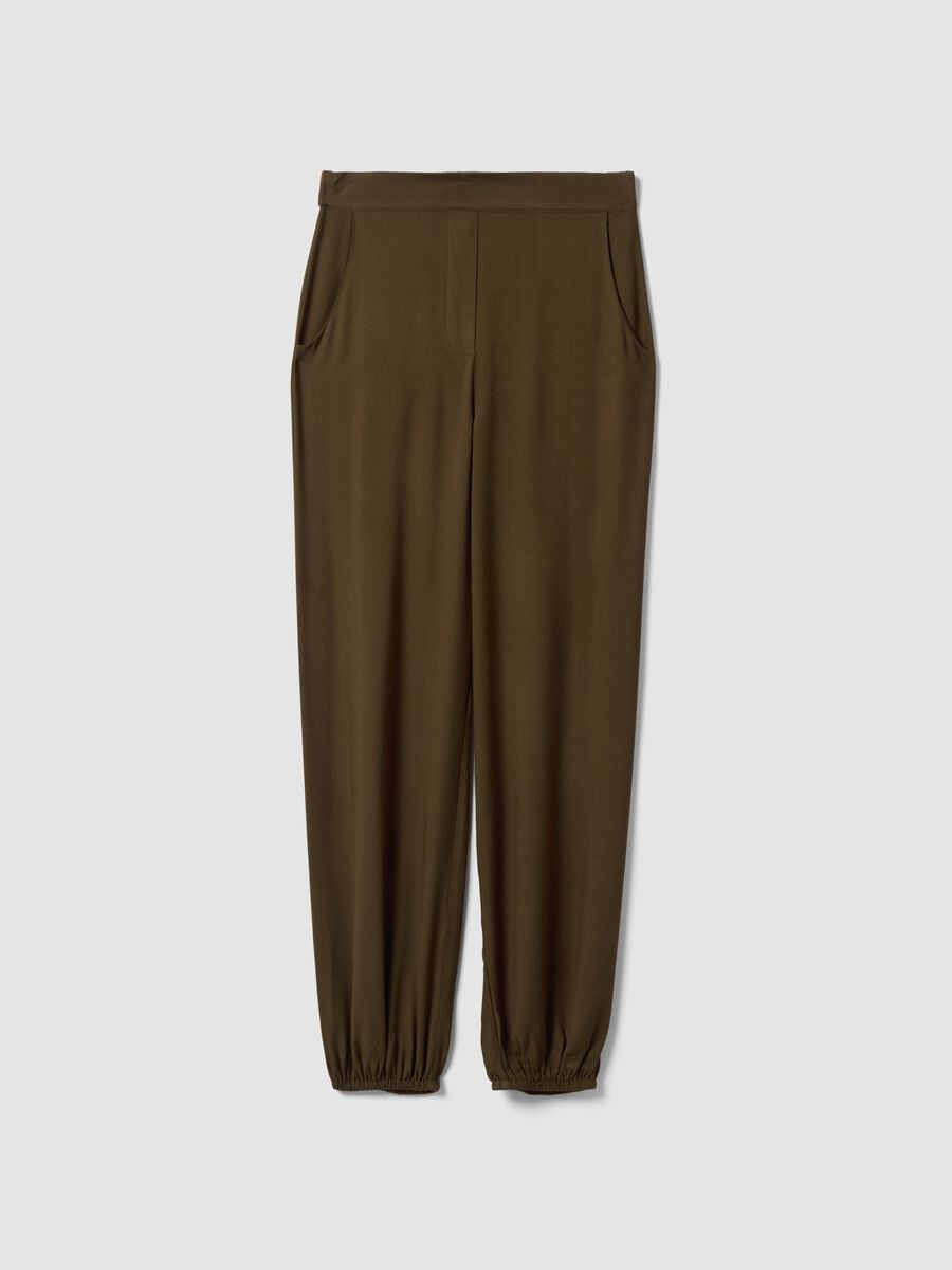 Pantaloni verdi in pura viscosa con fondo elasticizzato regular fit_4