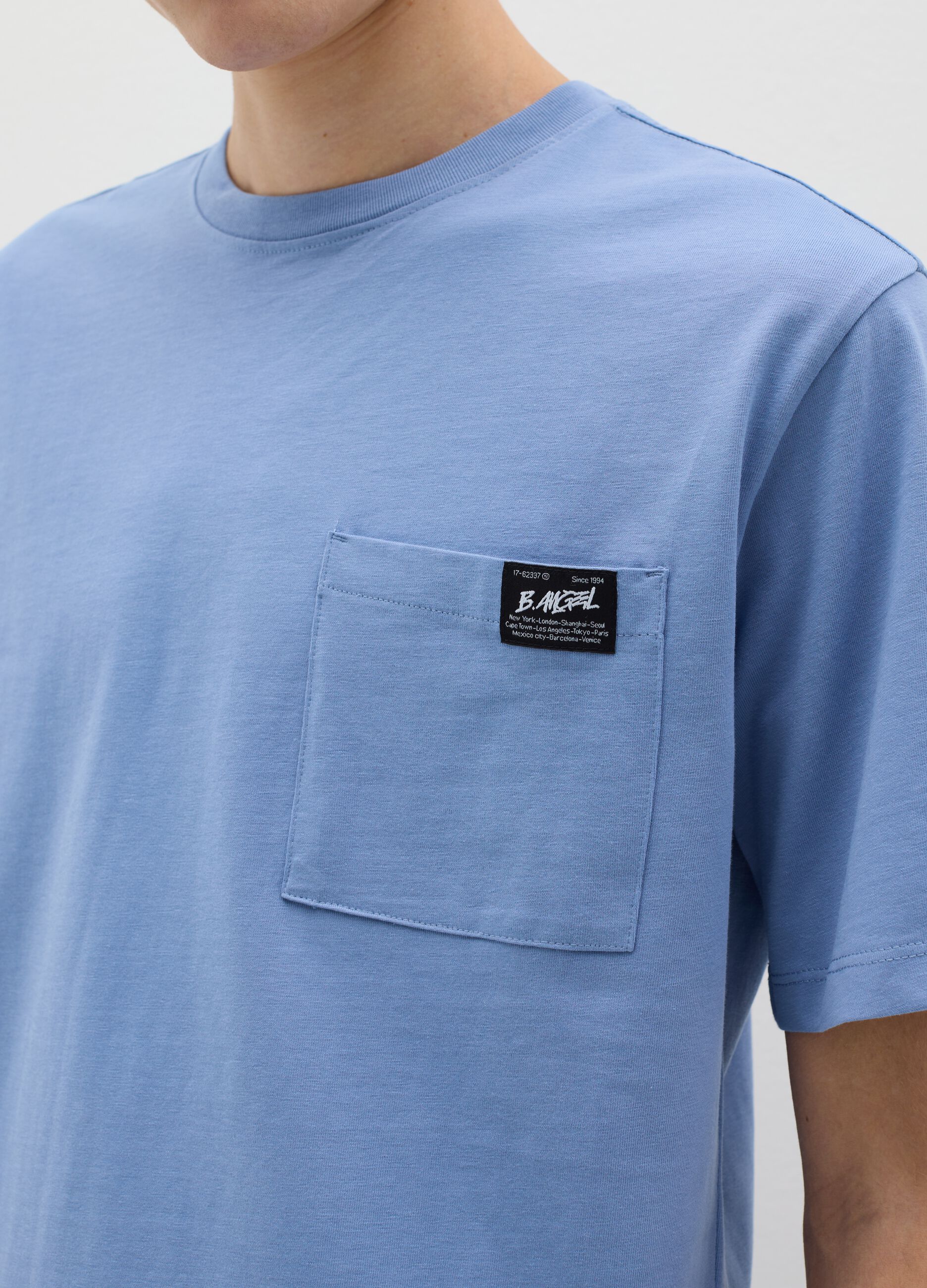 Cotton T-shirt with pocket