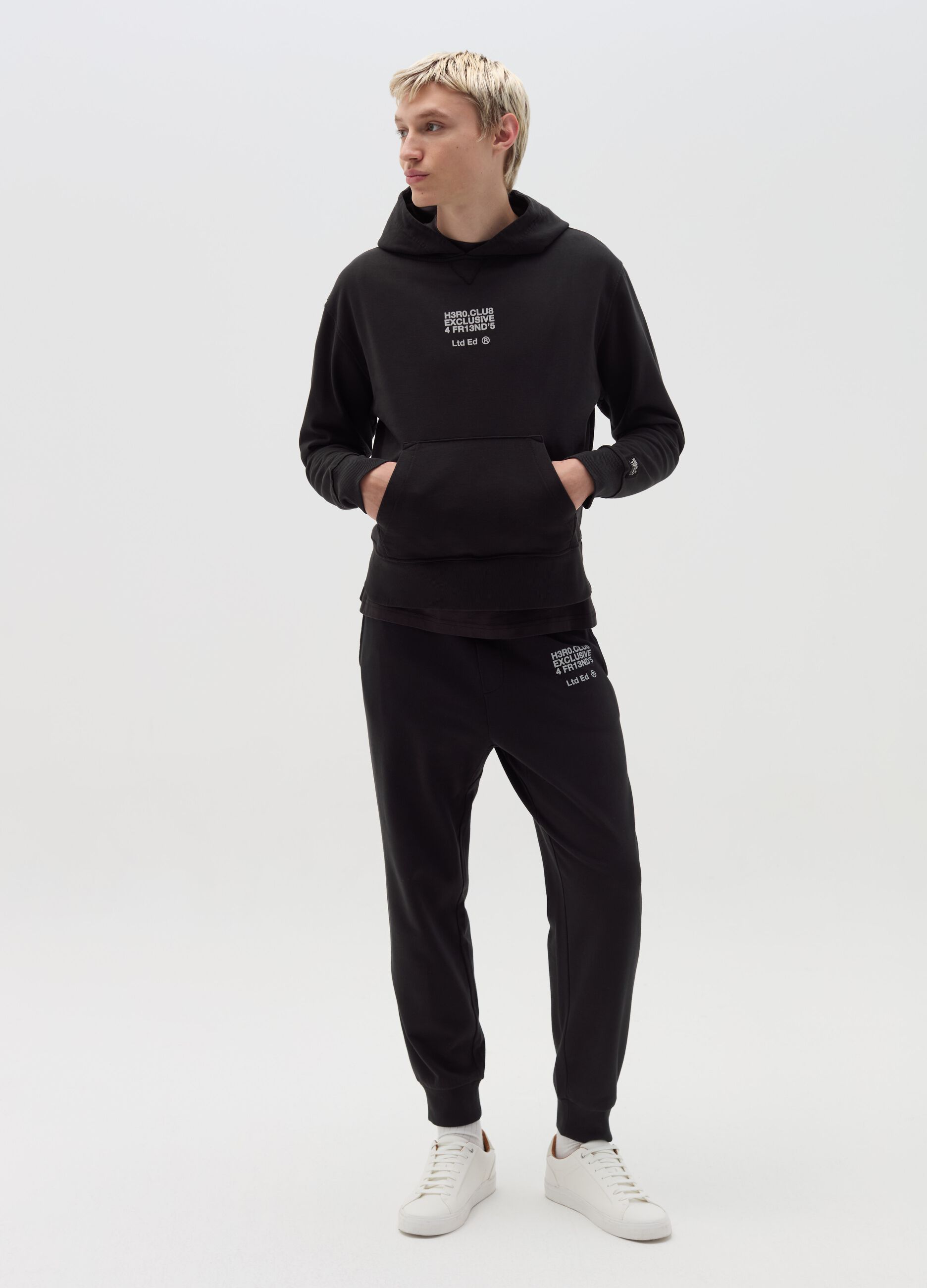 Fleece joggers with print