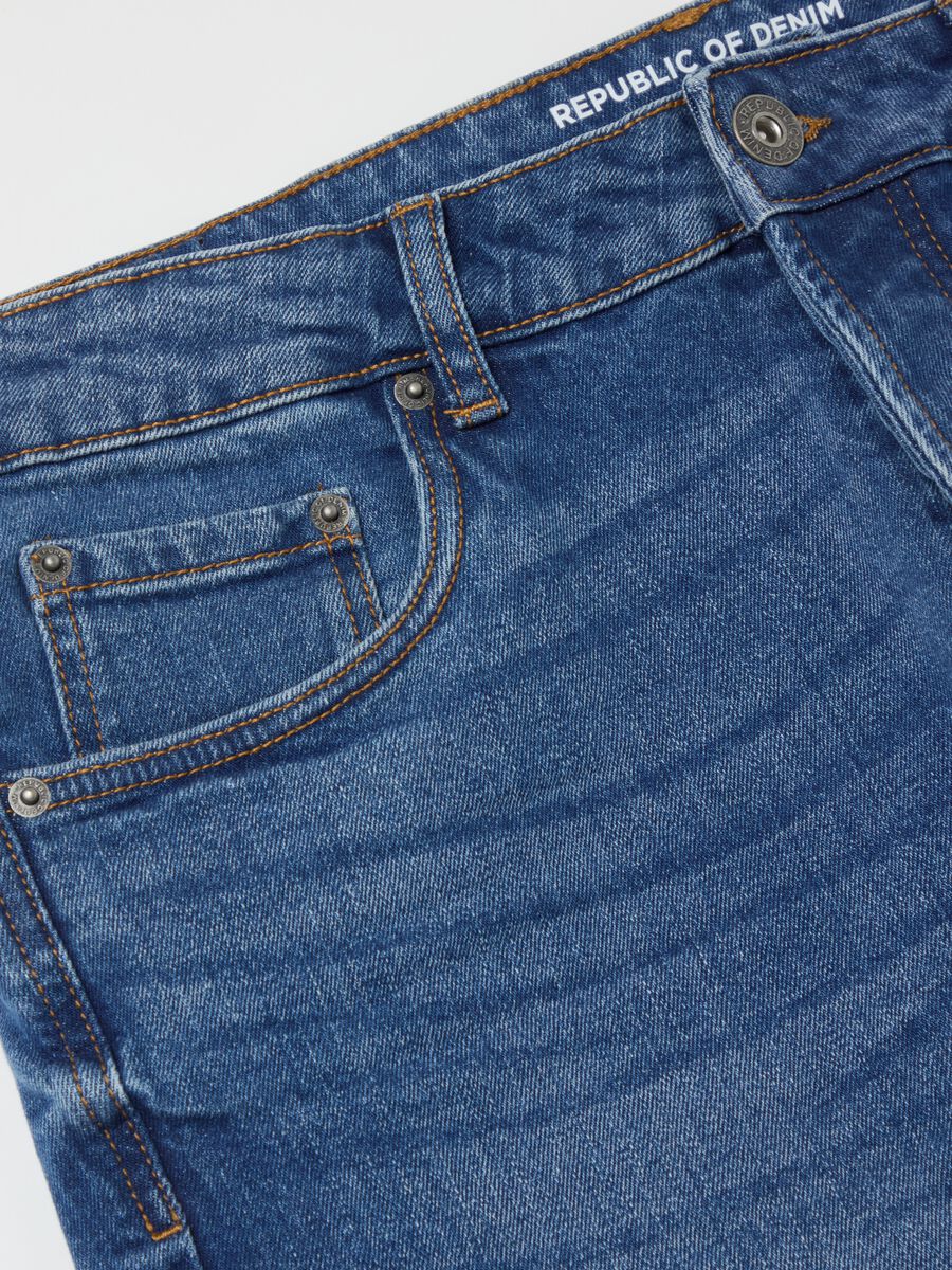 Slim-fit stretch jeans_5