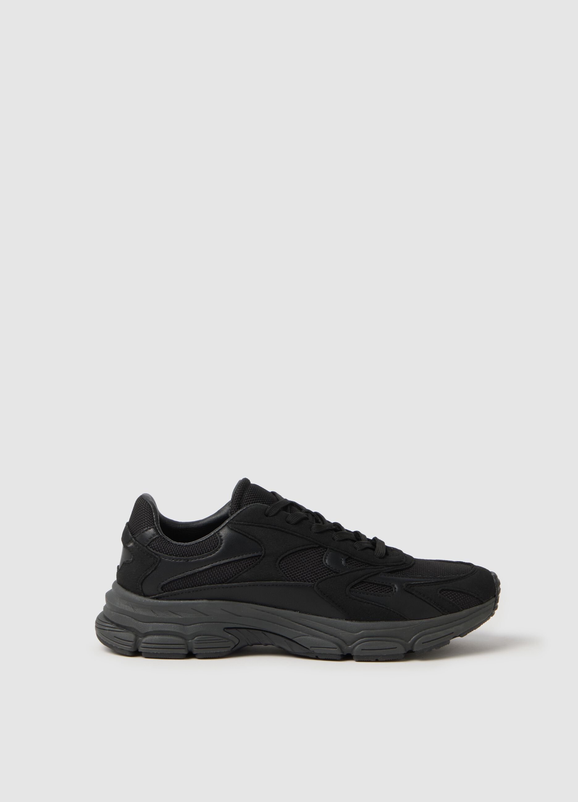 Men's Black Sneakers