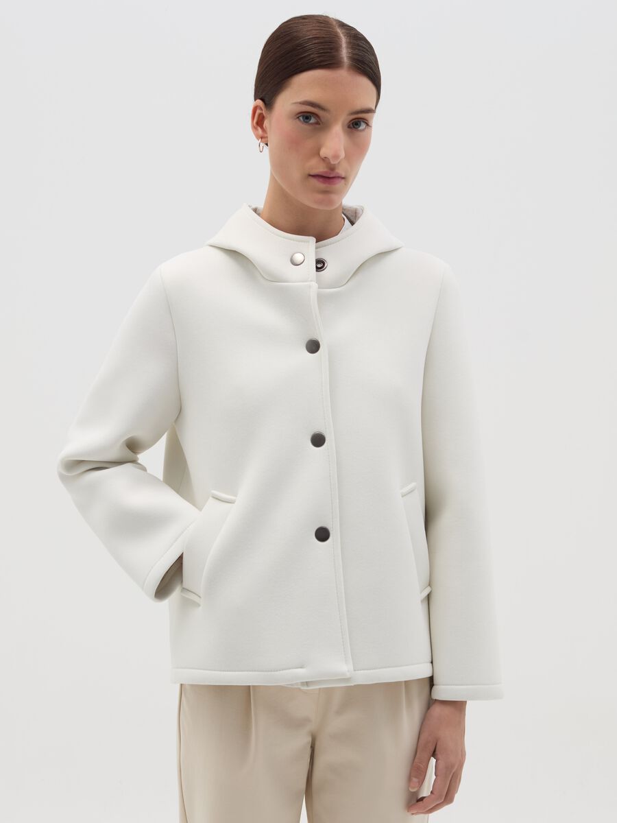 Short jacket with hood and buttons_0