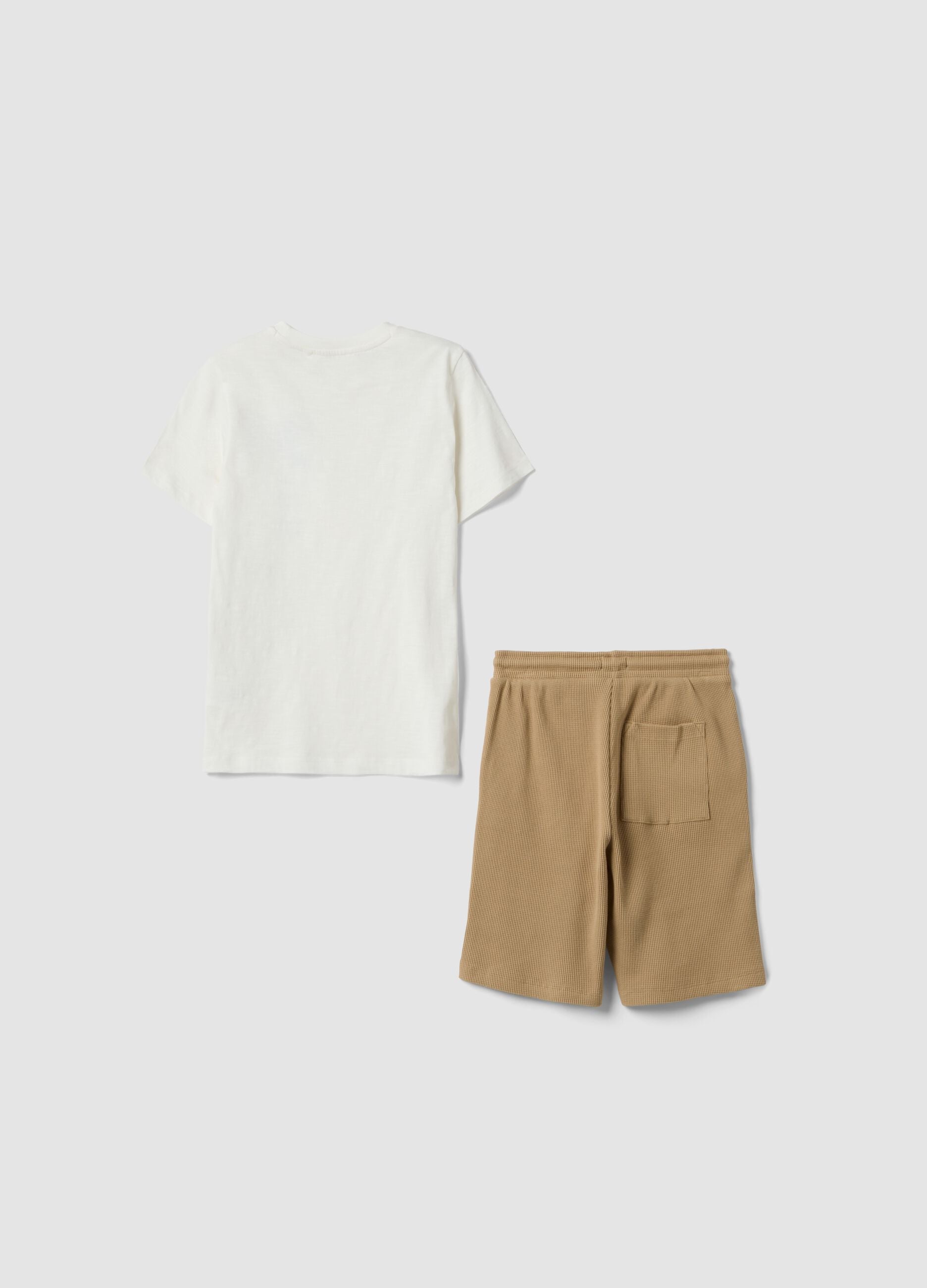 Multicolour pure cotton T-shirt and shorts set for boys, regular fit
