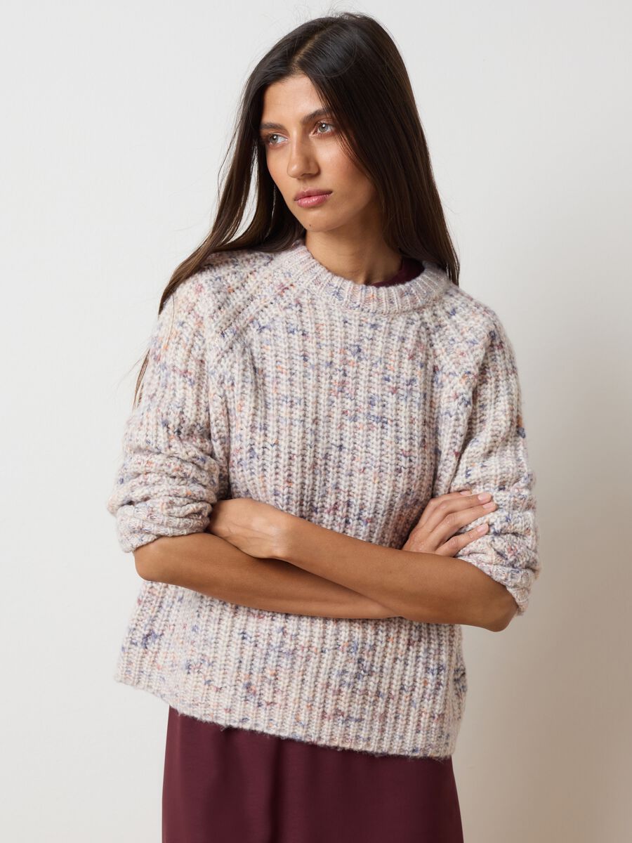 Maglione multicolor con vestibilità over_1