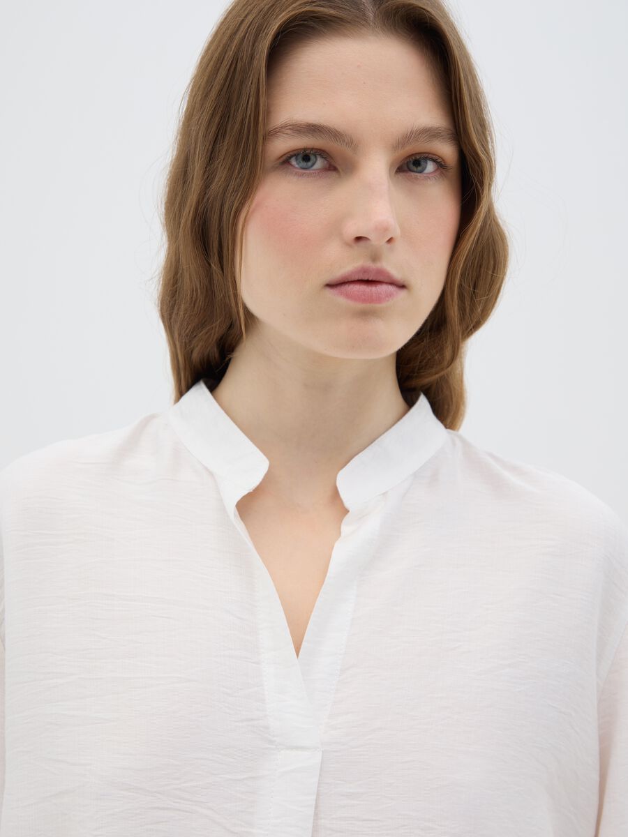 Women's white viscose blend shirt regular fit_3