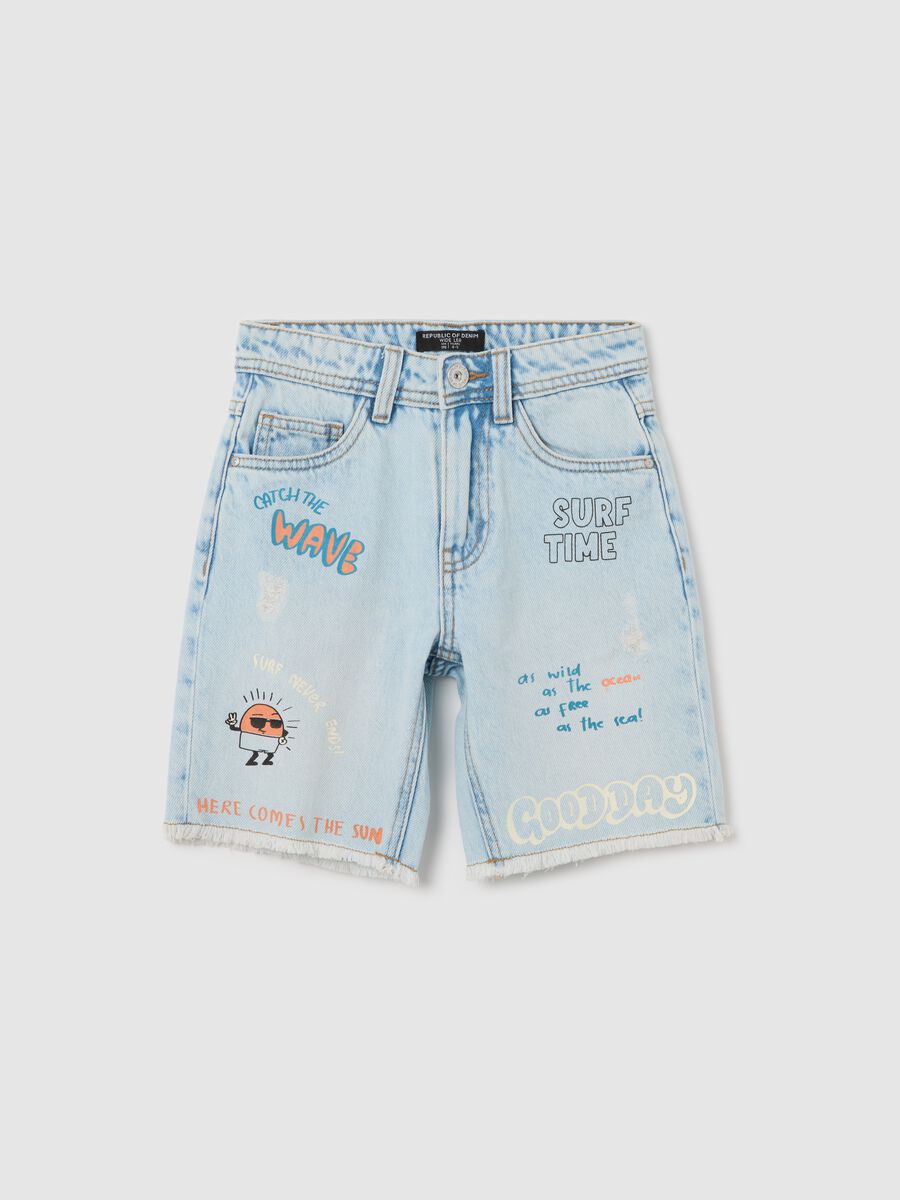 Light denim Bermuda shorts with five pockets and print_0