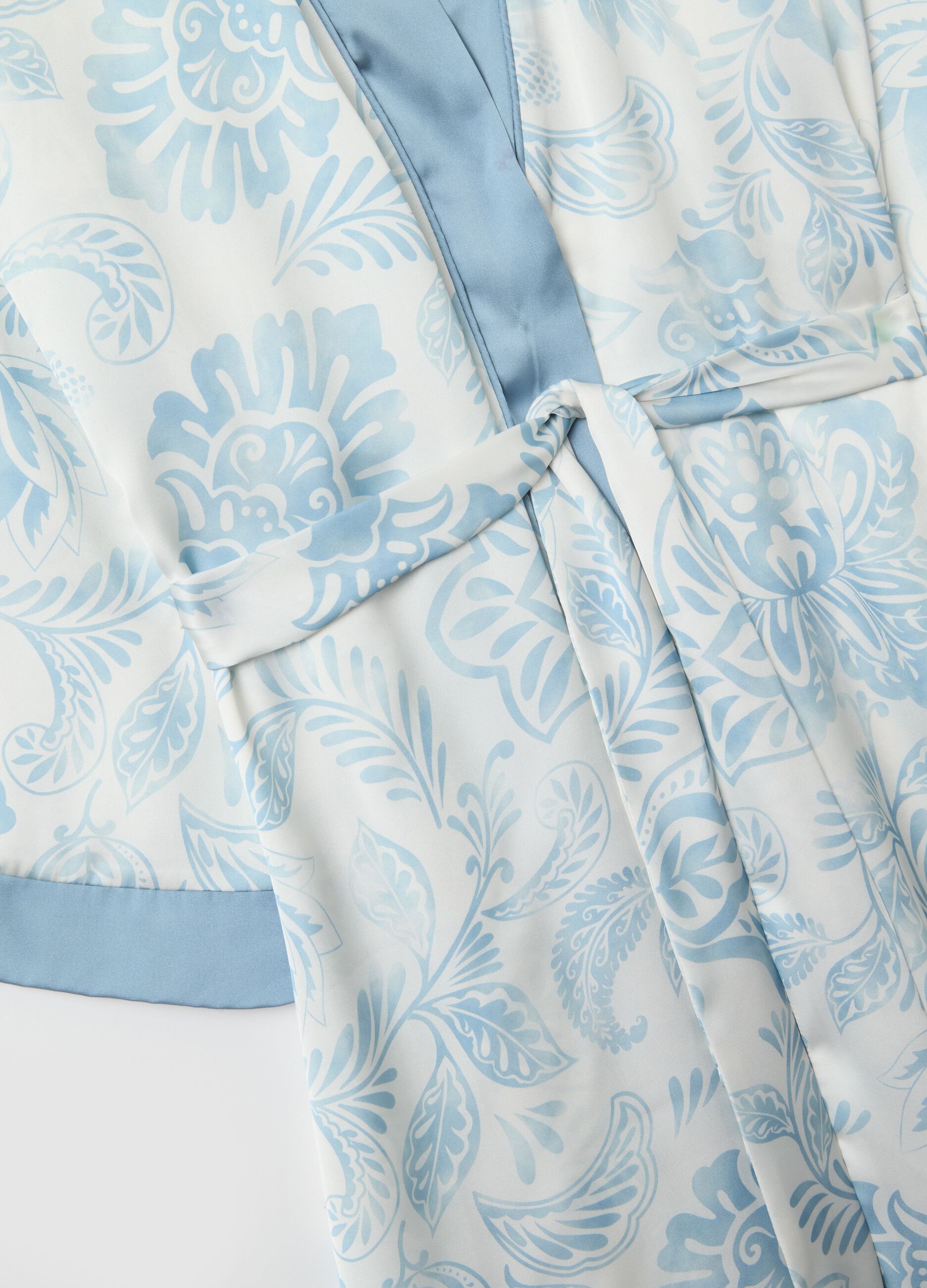 Patterned dressing gown in satin