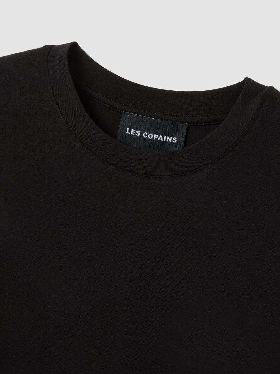 Black cotton blend regular fit t-shirt_5