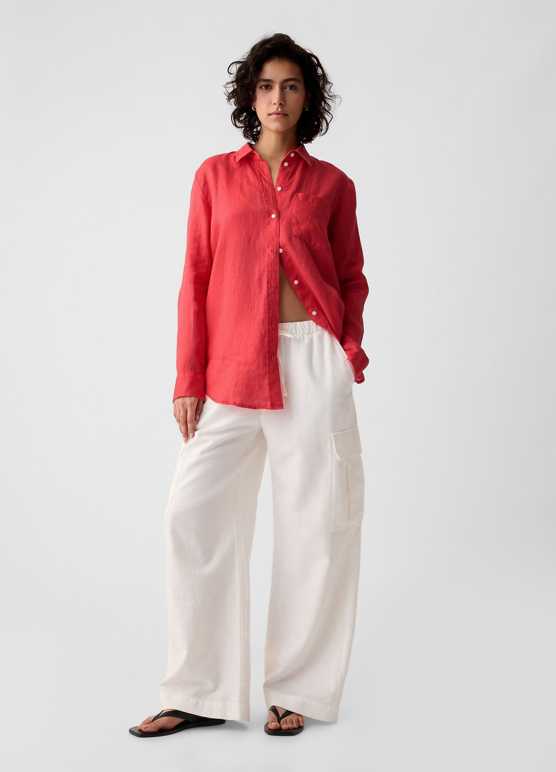 Boyfriend-fit shirt in linen with pocket