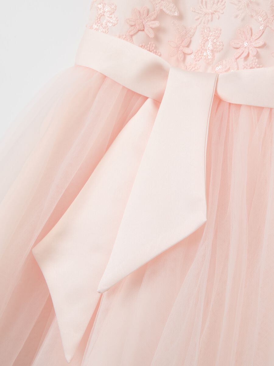 Tulle dress with floral applications_3