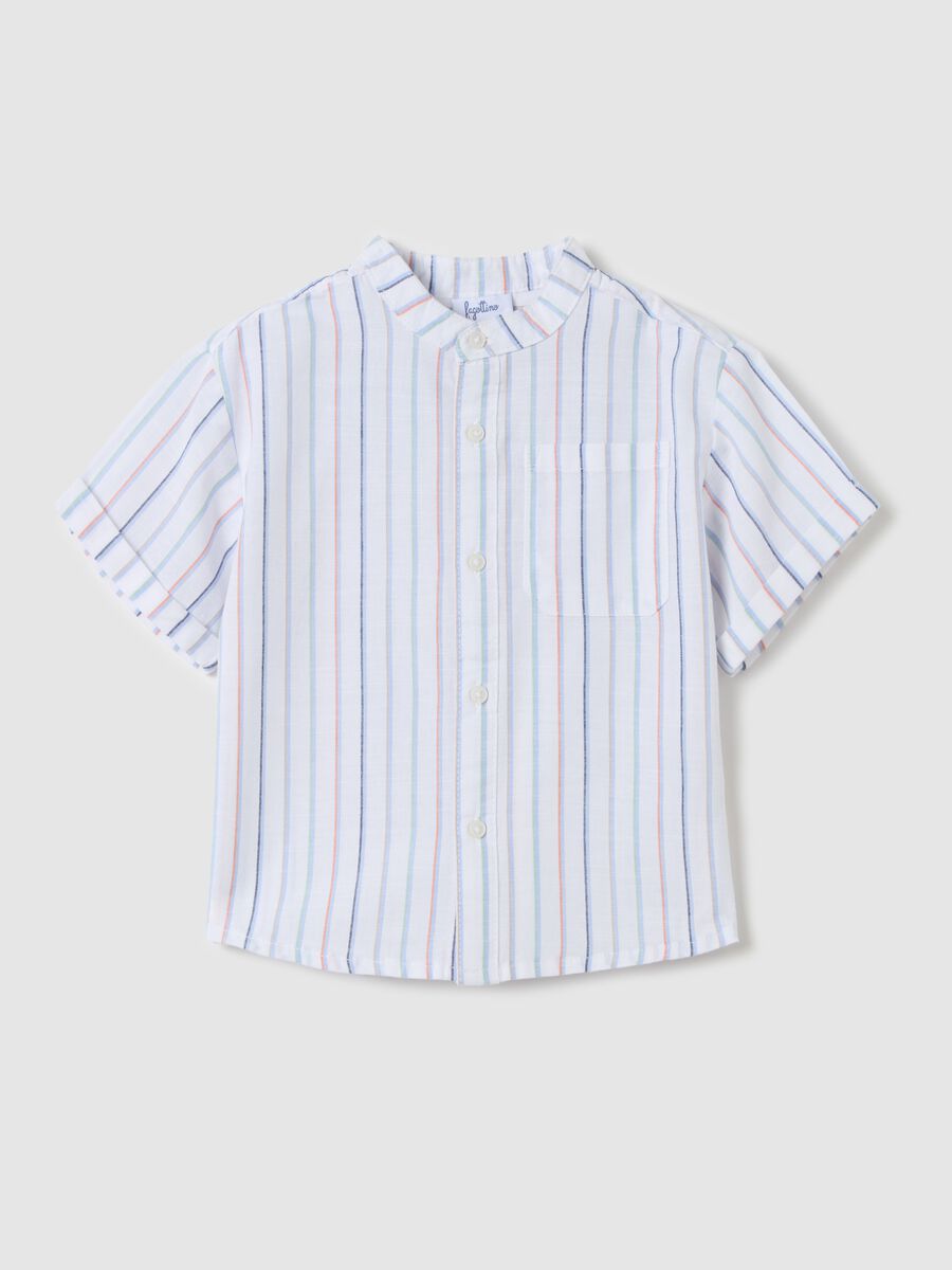 Short-sleeved shirt with striped pattern_0