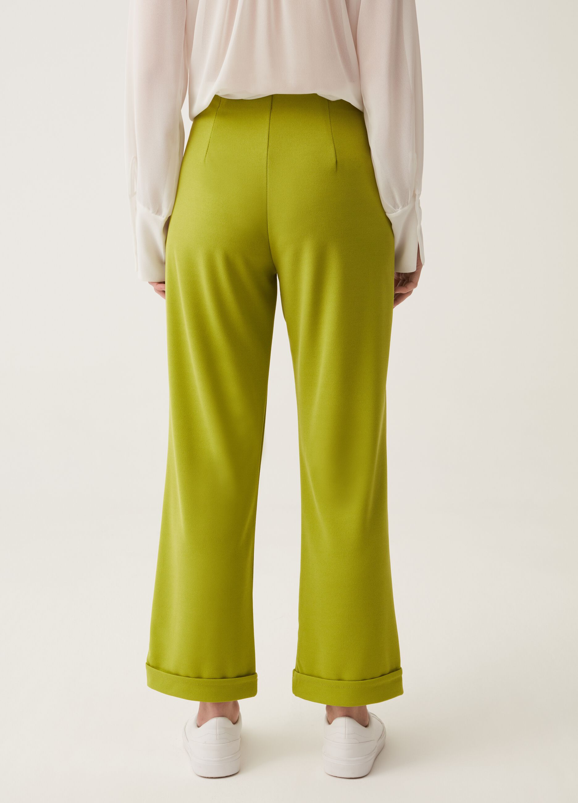 Pantaloni crop wide leg con risvolti Hybrid_2
