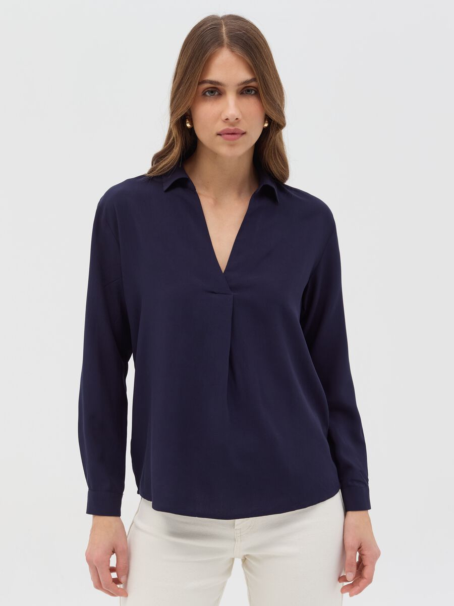 Viscose blouse with V neck_0