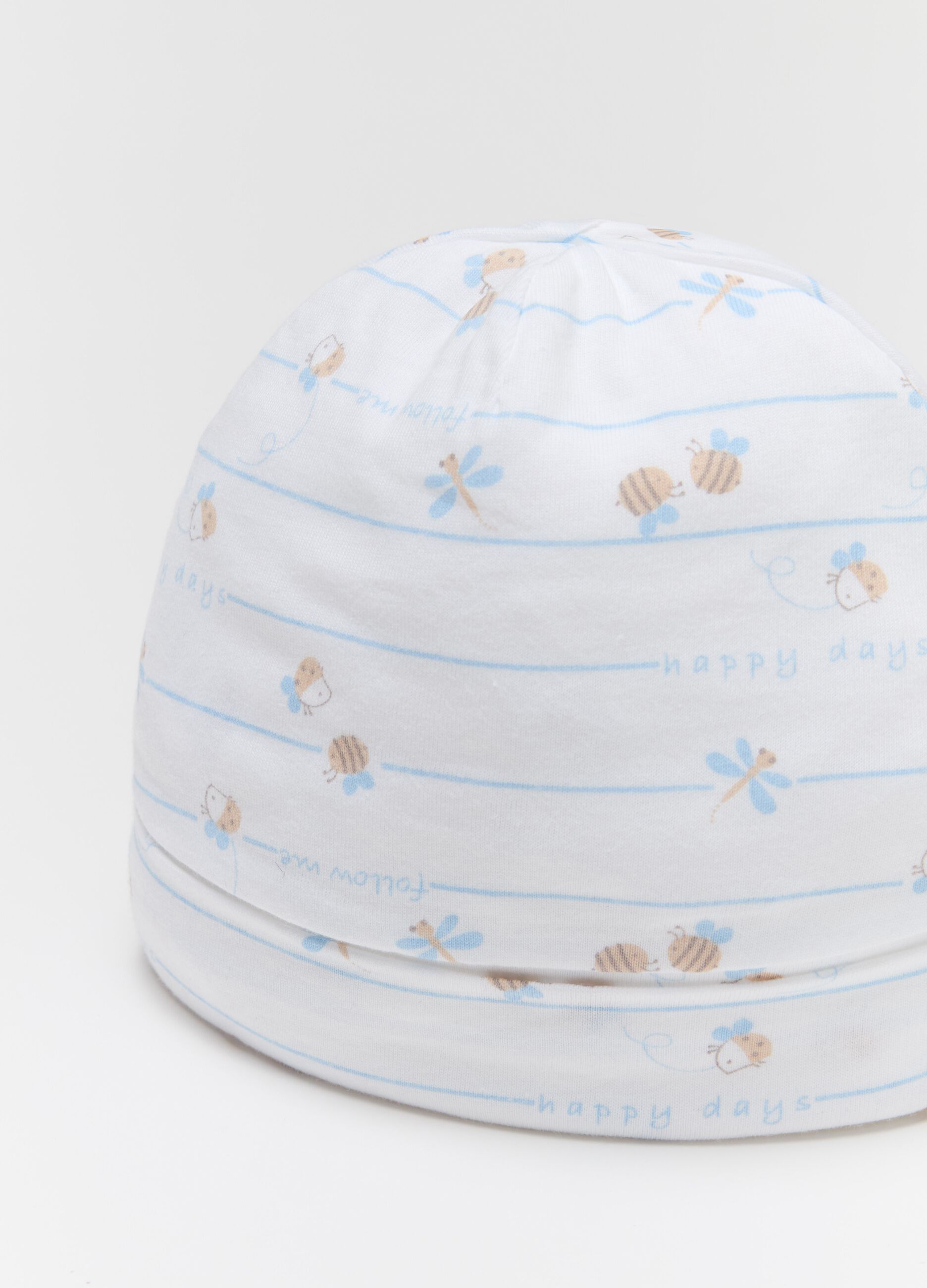 Hat and shoes set with bees print