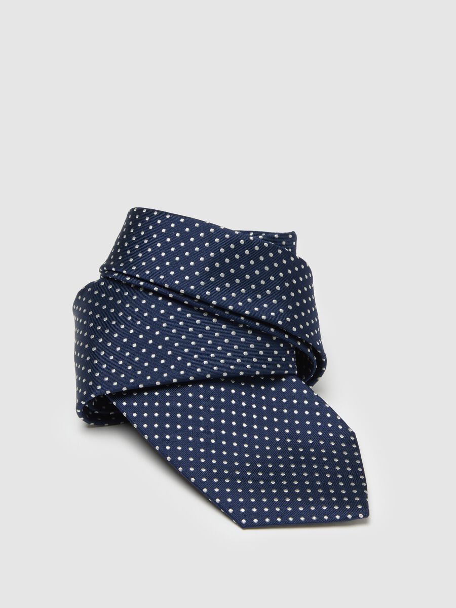 Pure silk blue tie with polka dot pattern_2