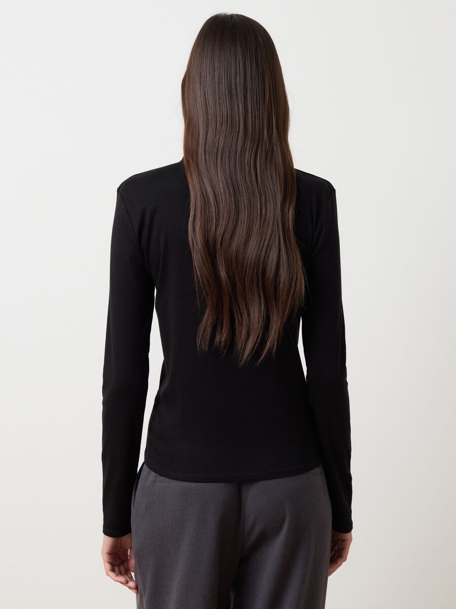 Black long-sleeve shirt in stretchy Lyocell_2