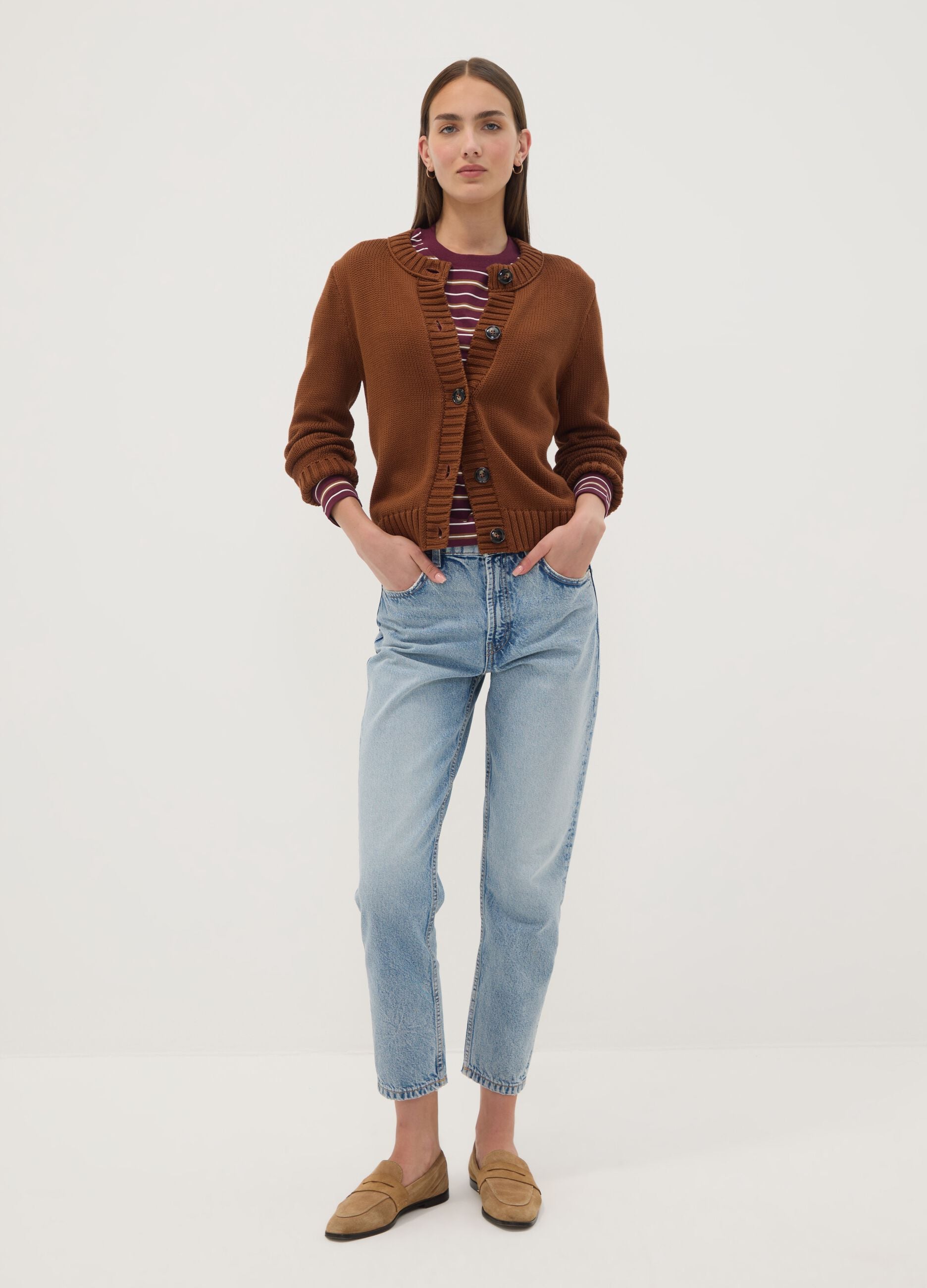 Brown pure cotton crew-neck cardigan with buttons, regular fit