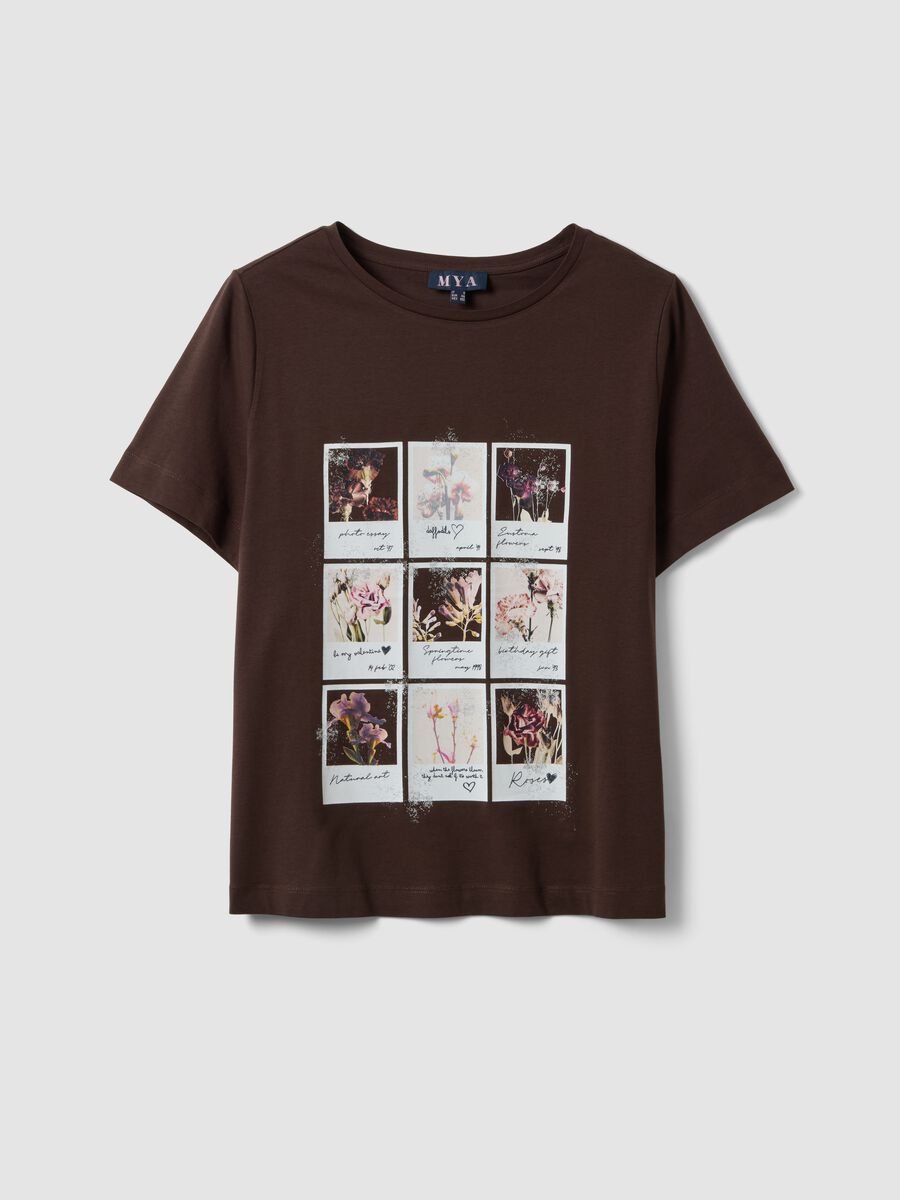 T-shirt marrone in puro cotone con stampa floreale regular fit_4