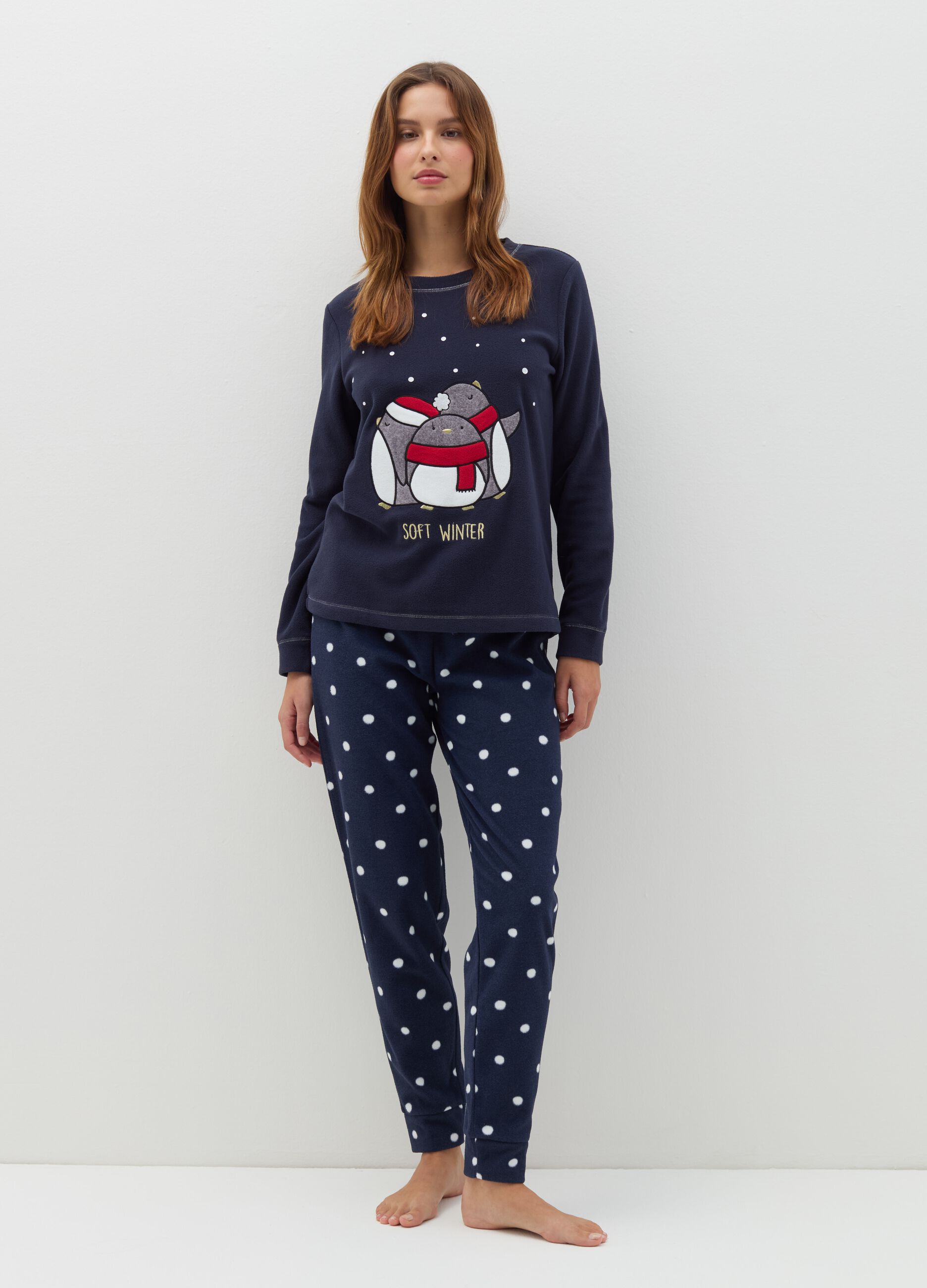 Velour pyjamas with "Soft Winter" embroidery