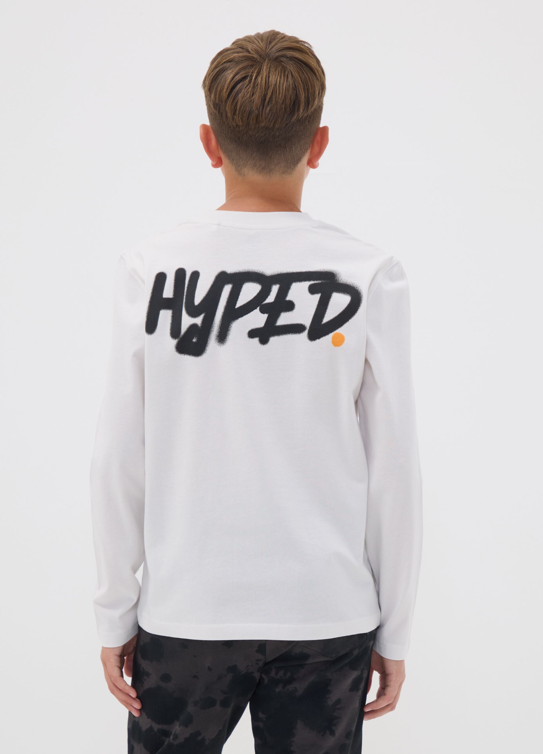 White pure organic cotton T-shirt with "Hyped" print for boys