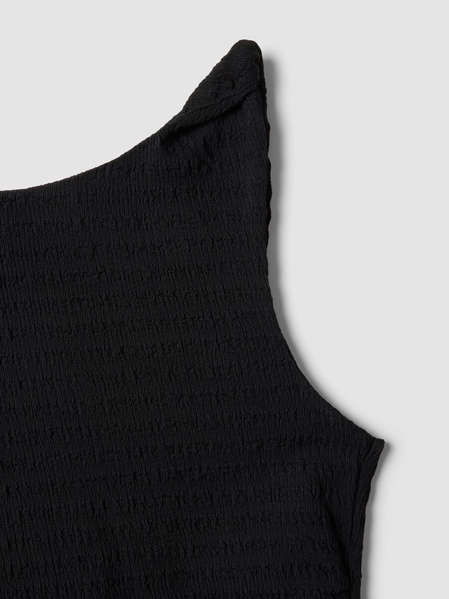 Black fitted sleeveless dress with back slit_5