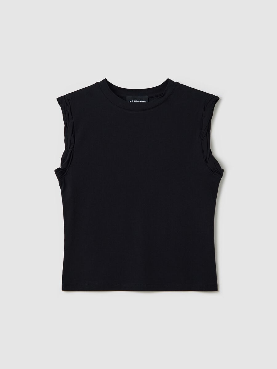 Black vest with rolled detail_4