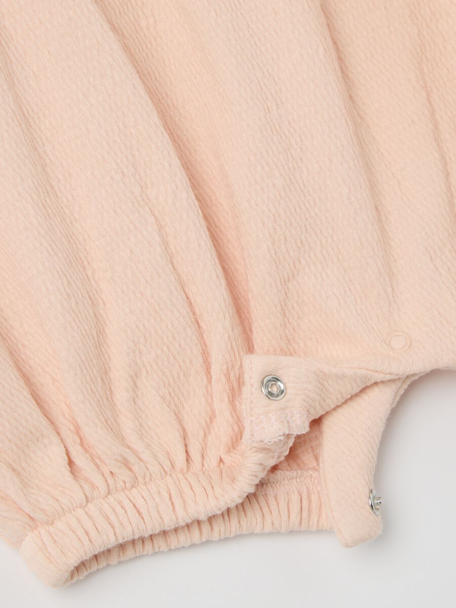White and orange romper suit with kitten embroidery_2