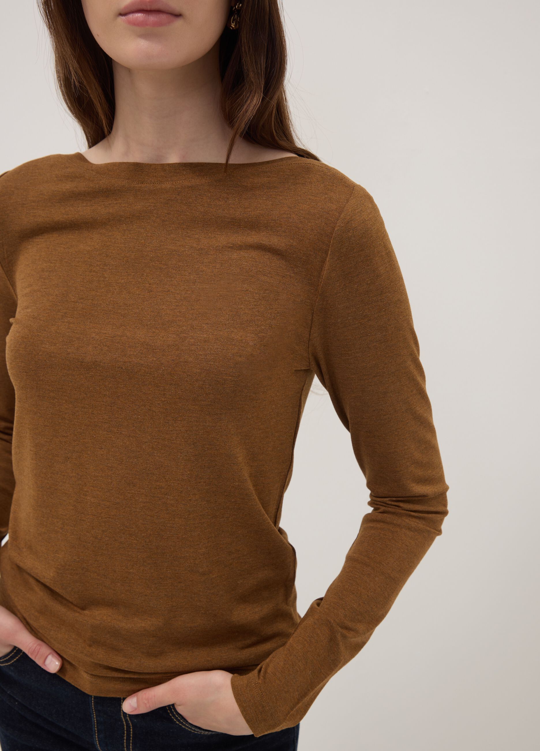 Brown slim-fit stretch viscose T-shirt