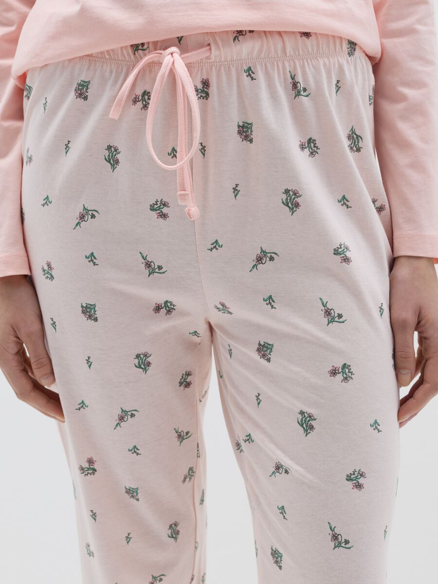 Long pyjamas with small flowers print_2