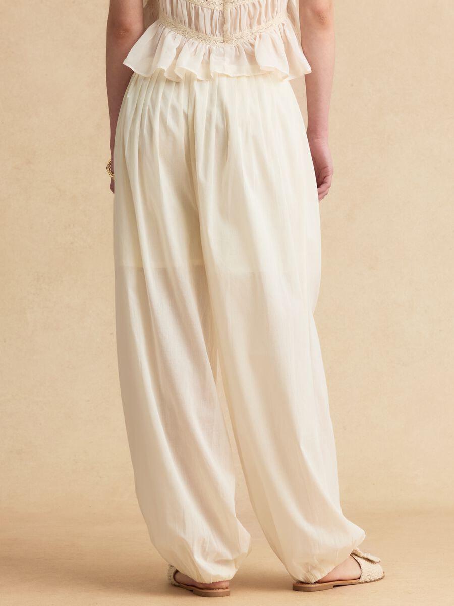 Pantaloni jogger in puro cotone bianco relaxed fit_2