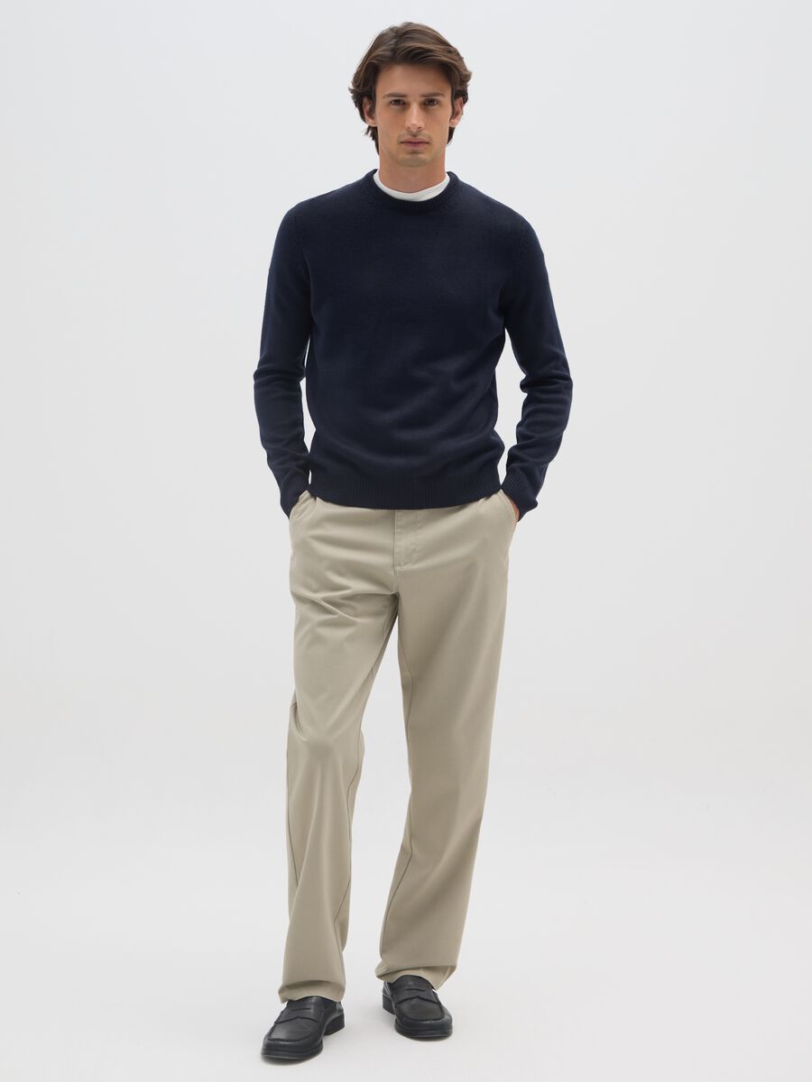 Pantaloni chino beige regular fit_0