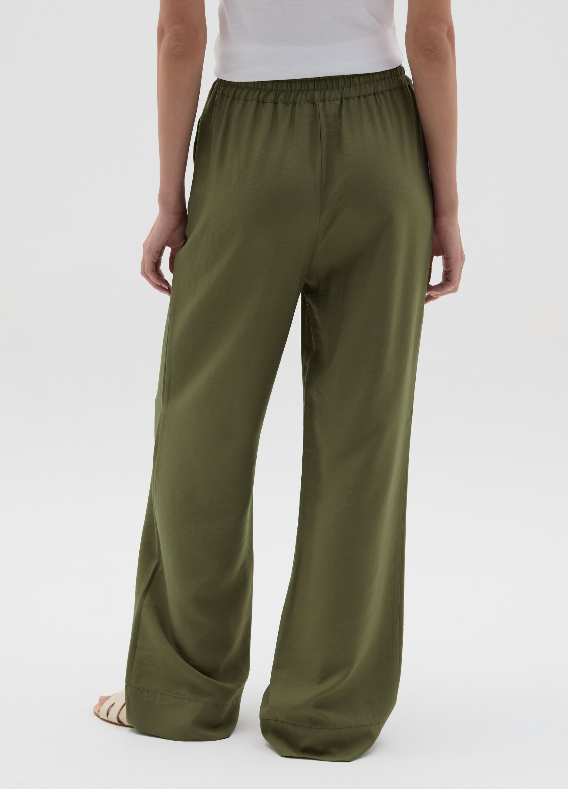 Pantalone fluido con coulisse