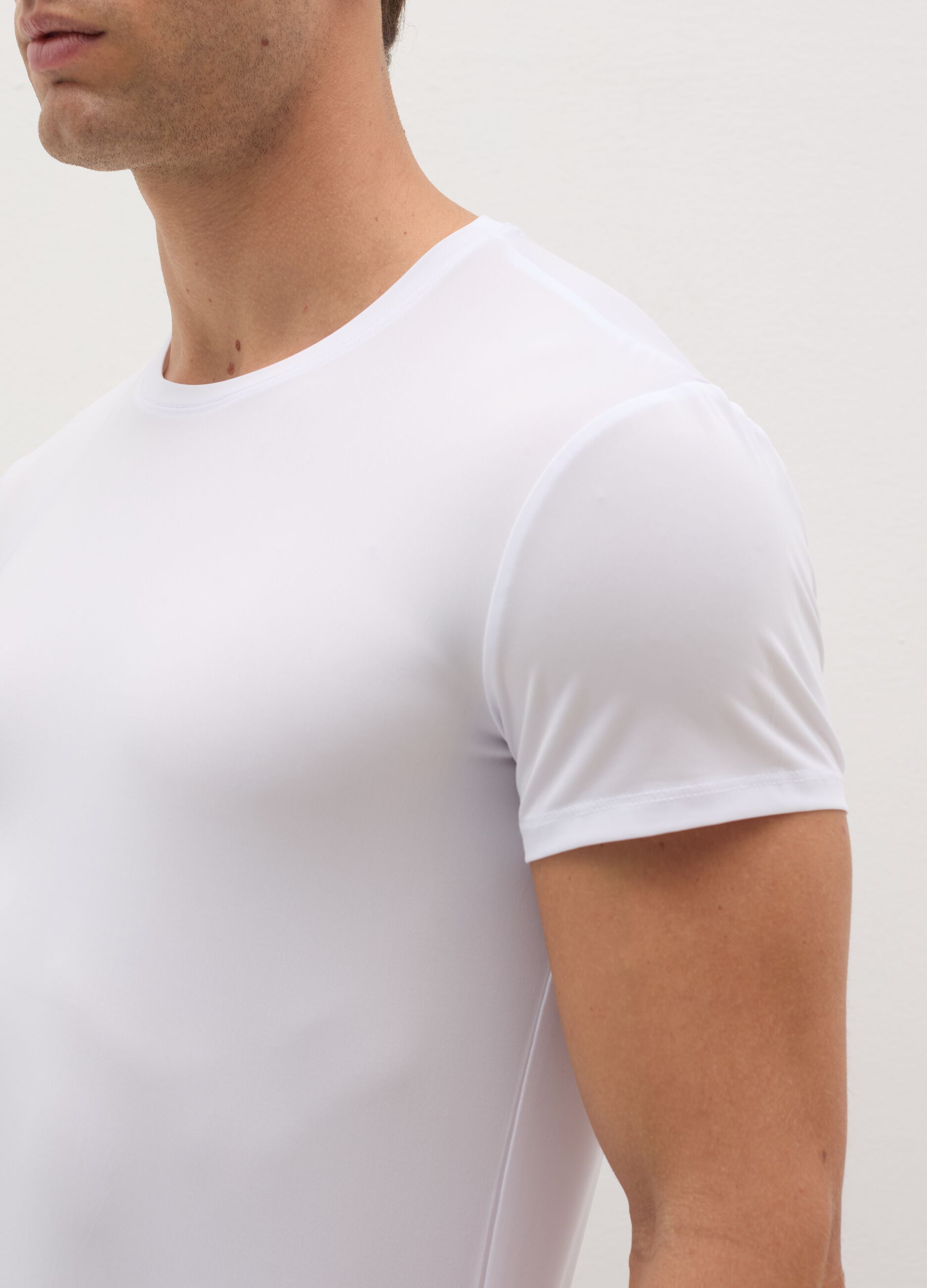 Two-pack undershirts in microfibre