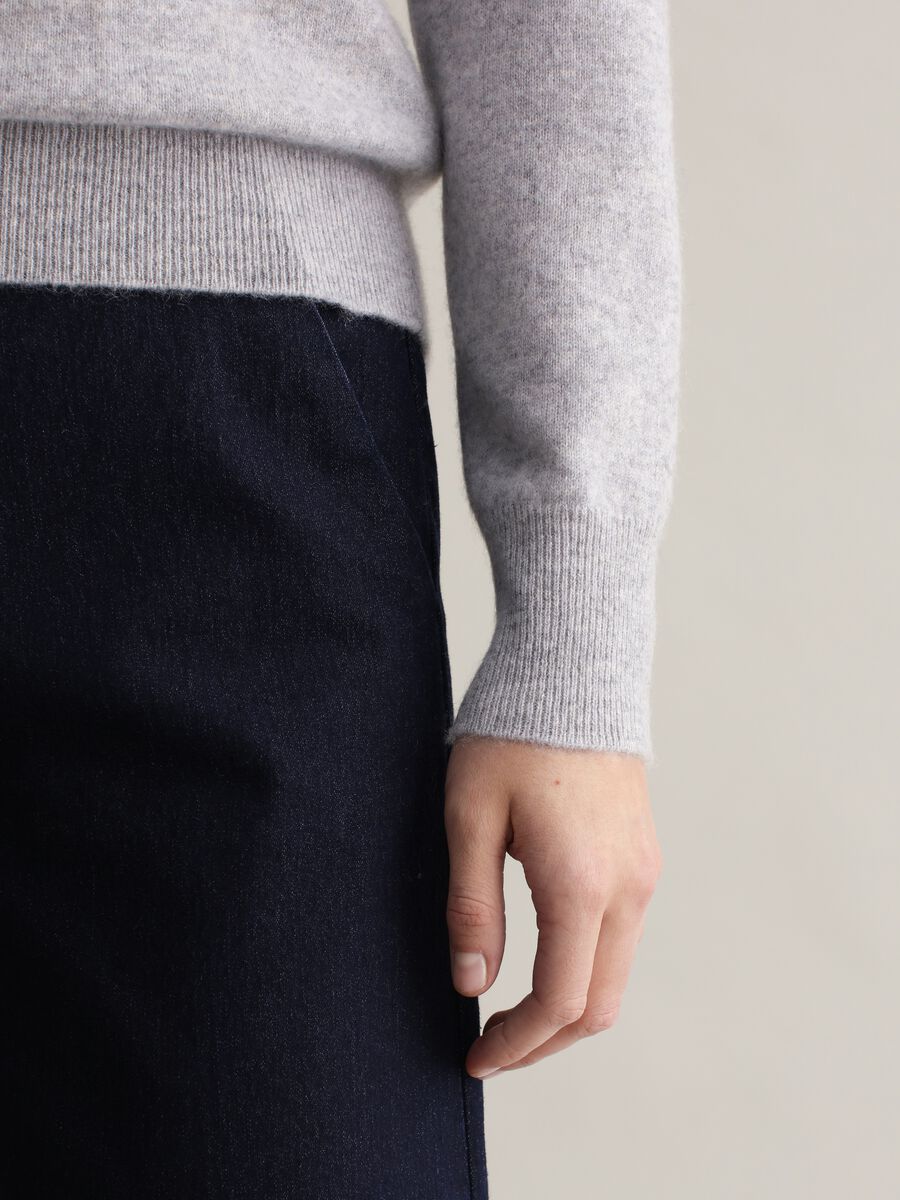 Cashmere pullover with round neck_2