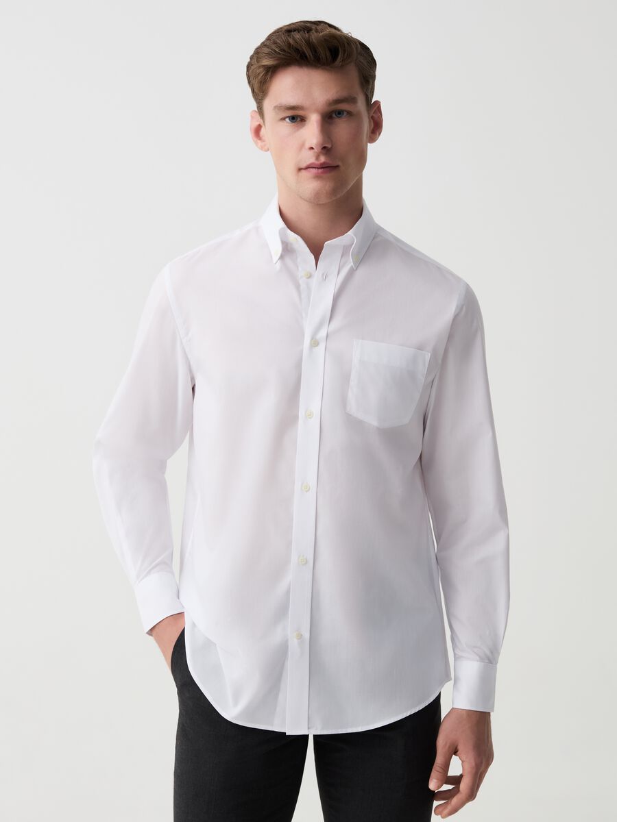 Camicia regular fit button-down con tasca_1