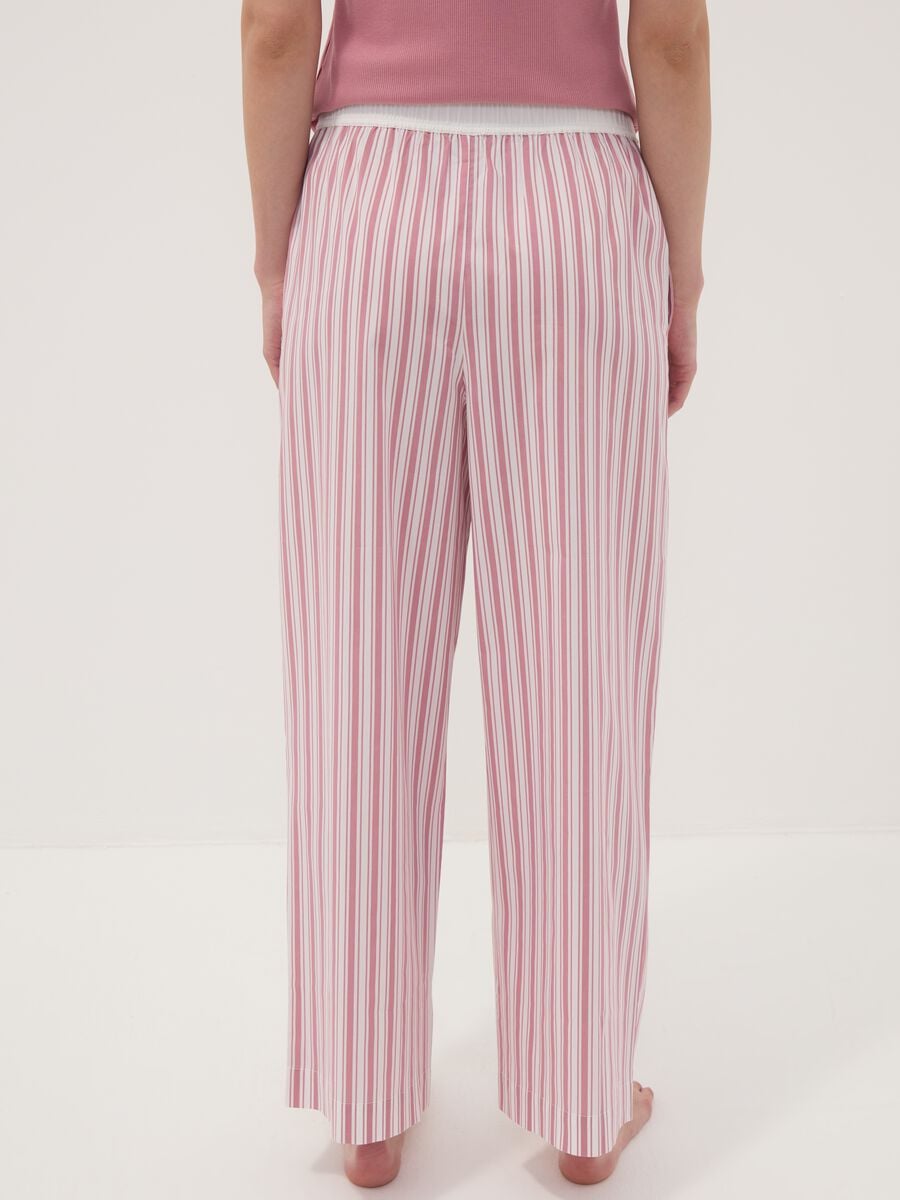 Pantaloni pigiama rosa in cotone organico a righe regular fit_2
