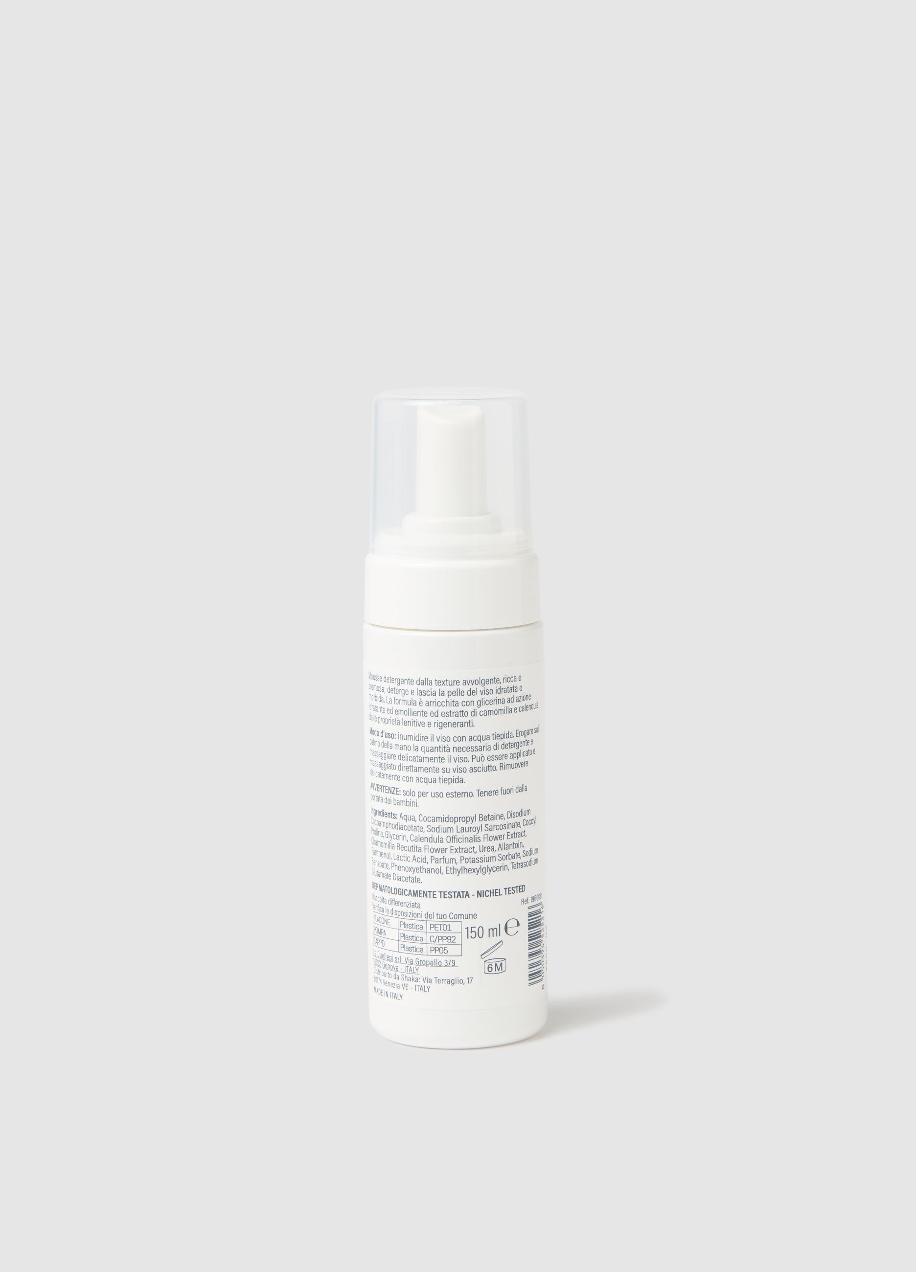 Mild daily cleaning mousse