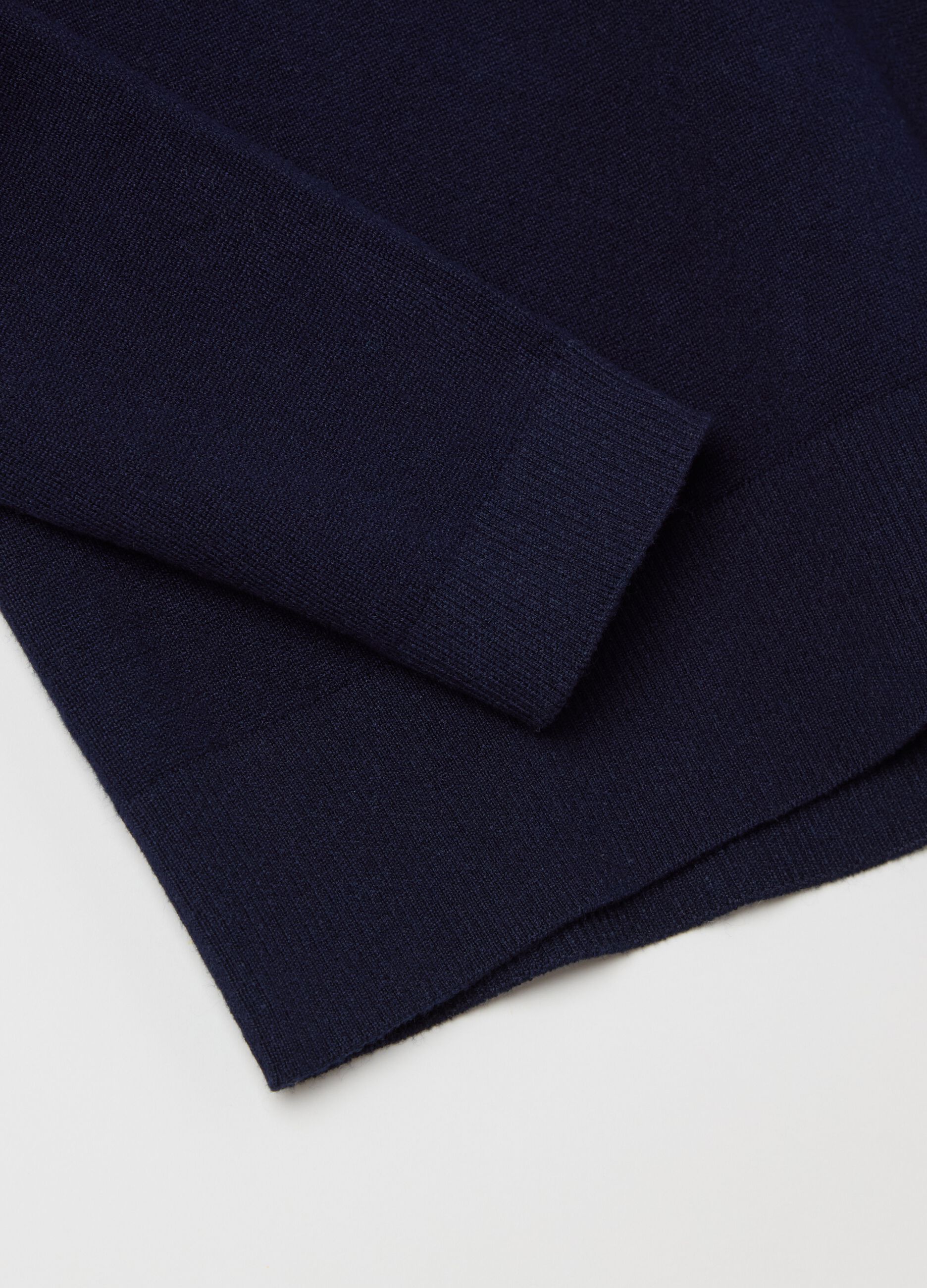 Top with polo neck