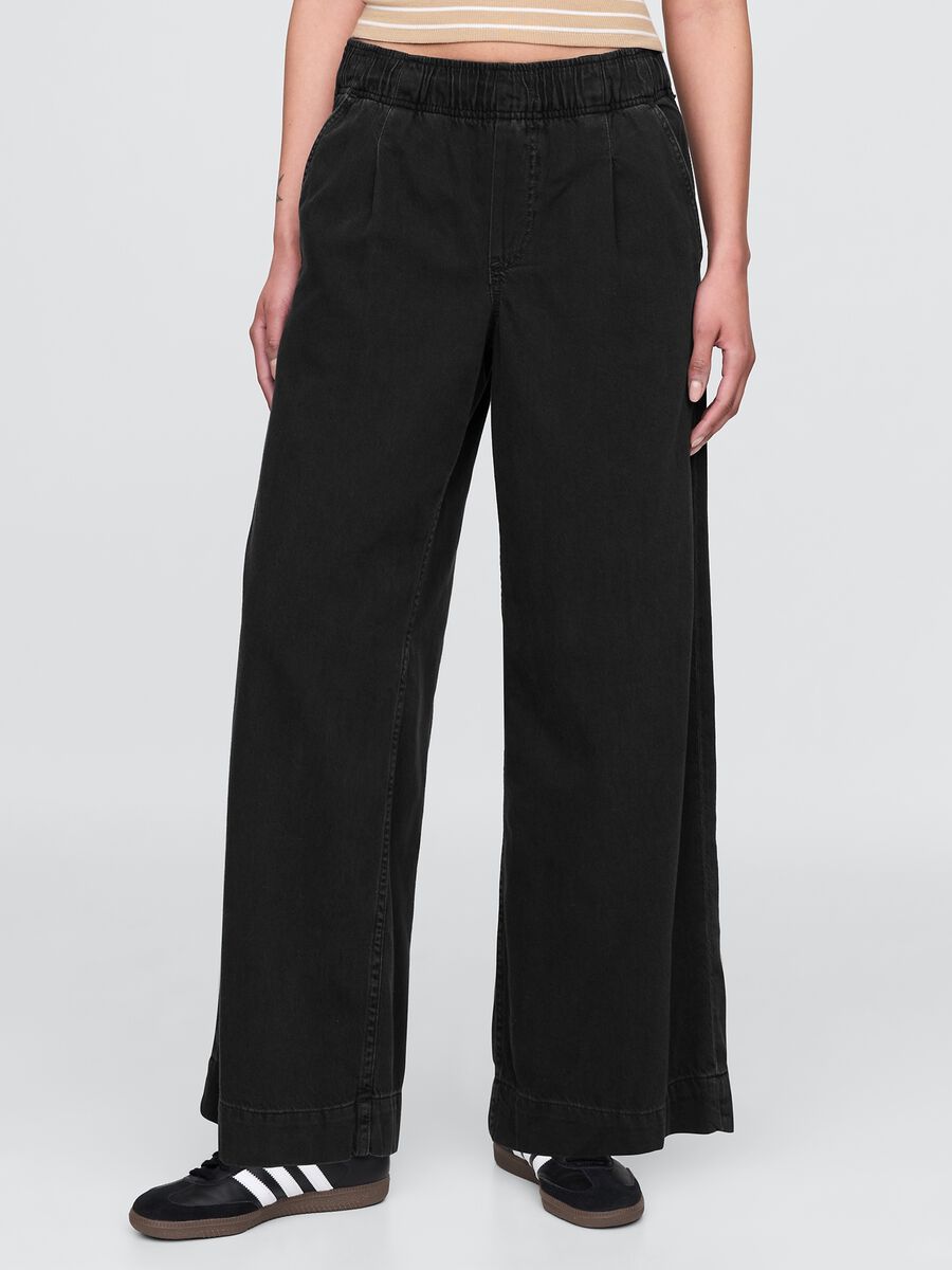 Black Wide Trousers with Pockets_1