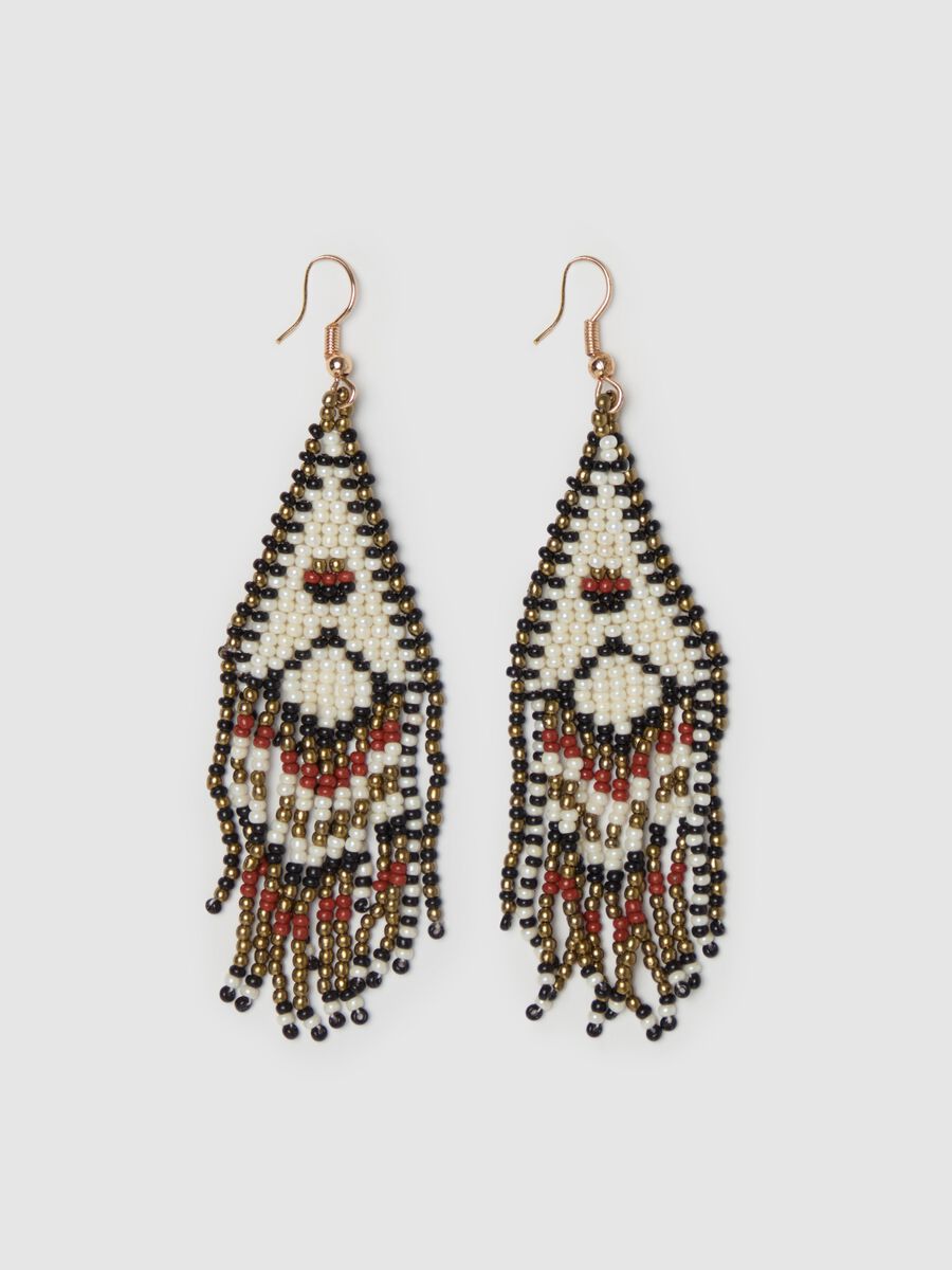 Pendant earrings with ethnic motif_0
