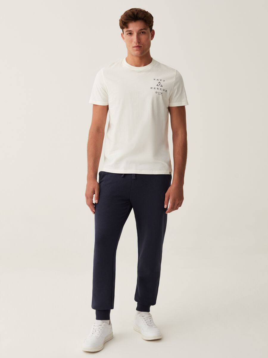 Fleece joggers with print_0