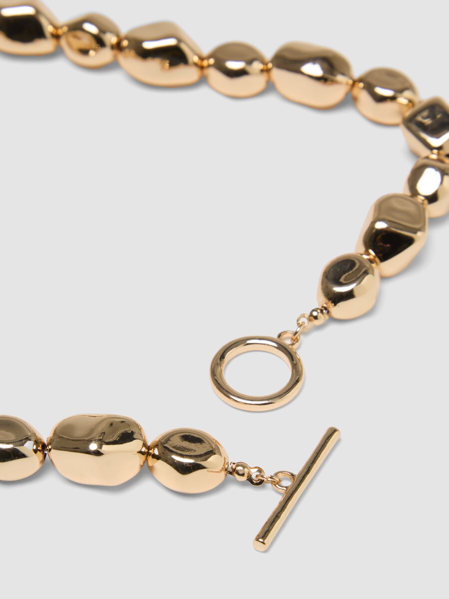 Gold Necklace with Irregular Links_2