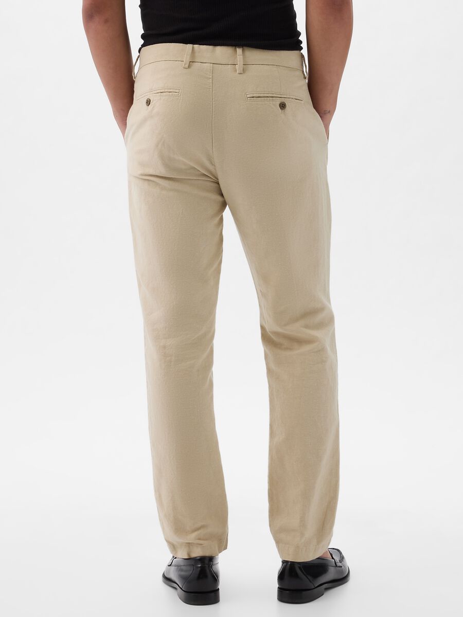 Pantalone slim fit in lino e cotone_2