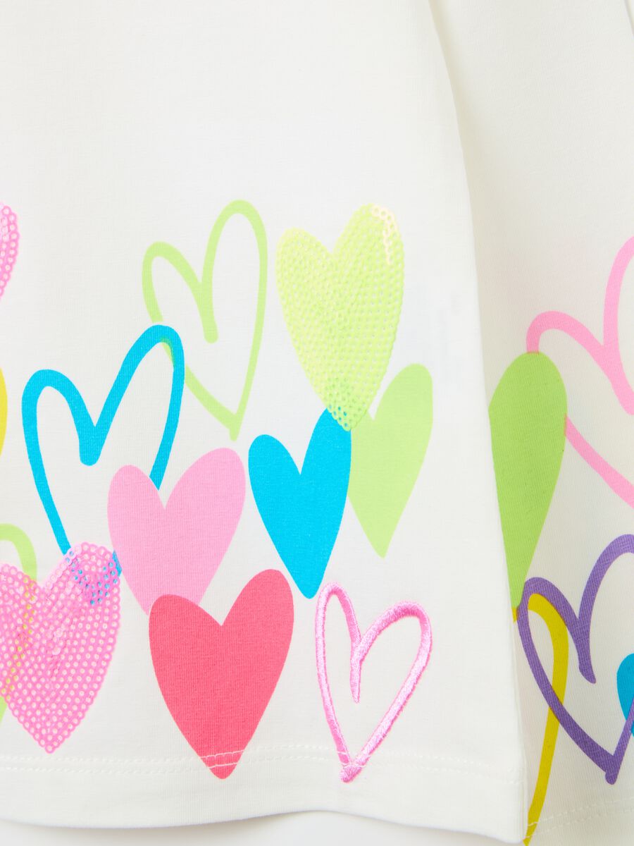 Long-sleeves T-shirt with hearts print_3