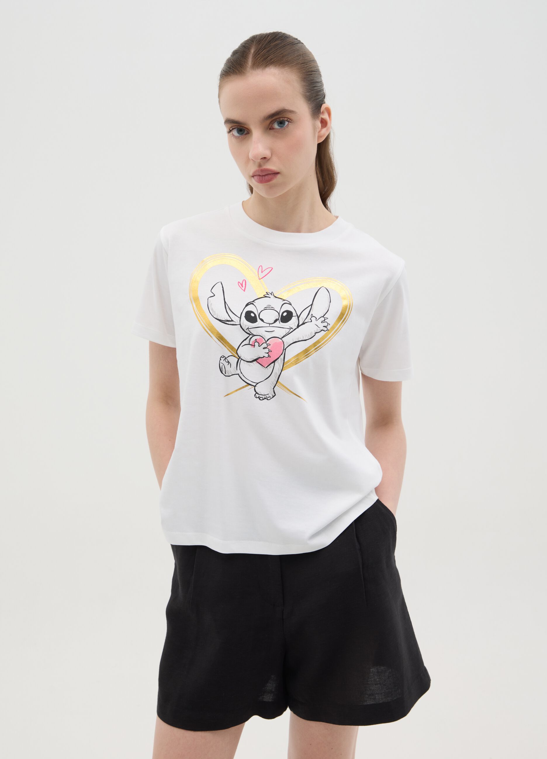 White T-shirt with Stitch print in foil