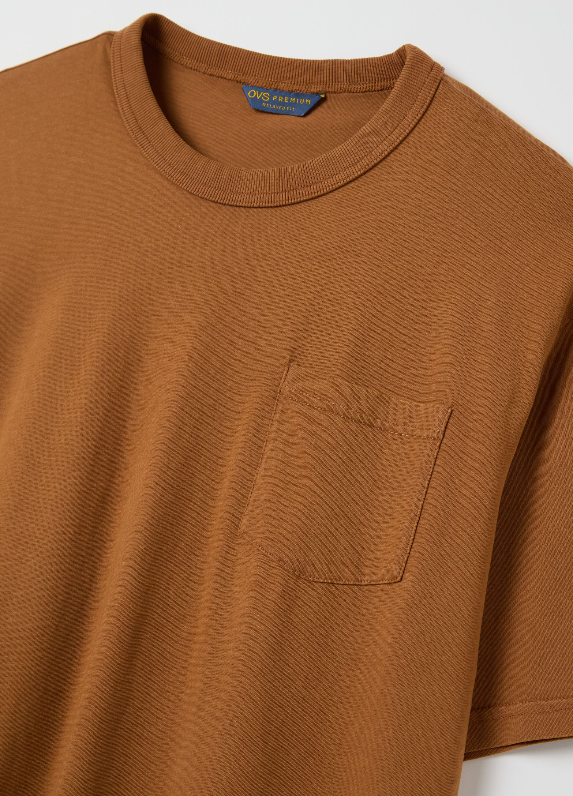 Relaxed-fit T-shirt in cotton with pocket