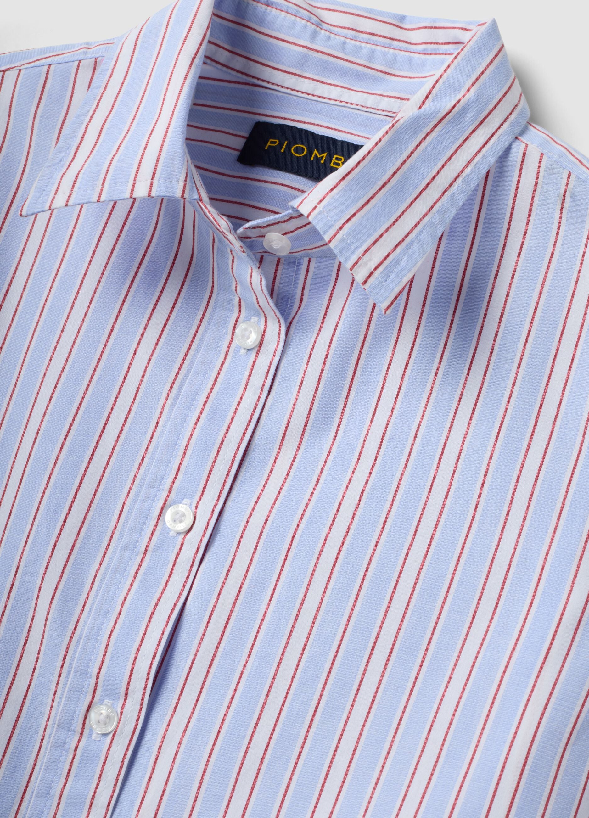Blue poplin shirt with red stripes, regular fit