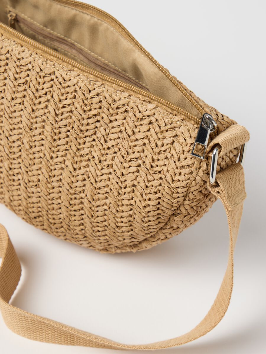 Beige hobo bag in raffia_2