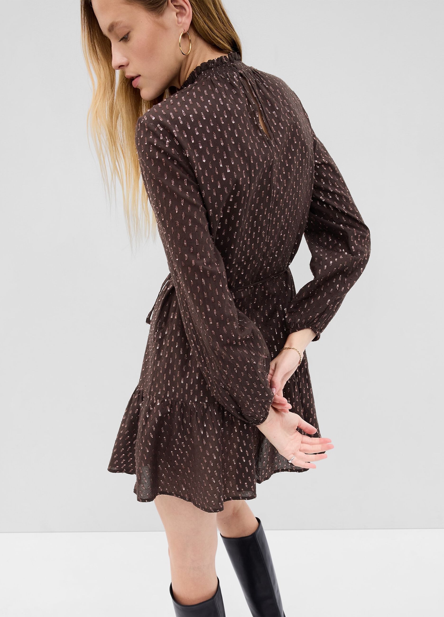 Short dress with lurex appliqués
